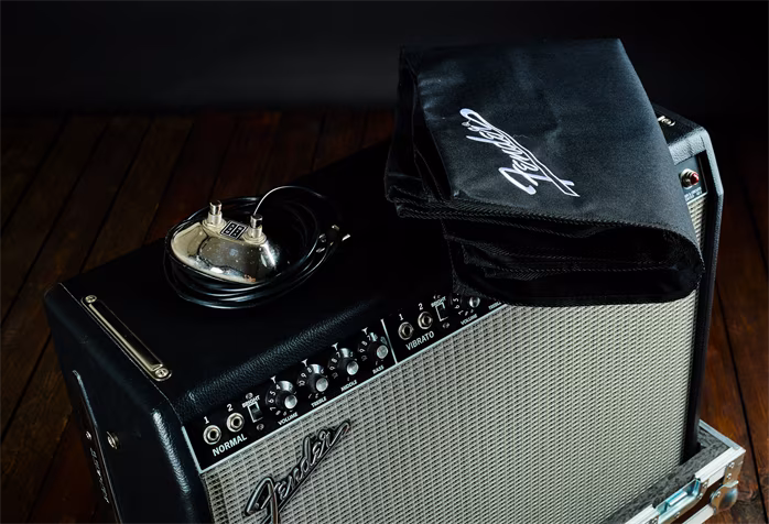 Fender 2017 Twin 65 Reverb USA - Csöves gitárkombók