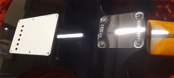 Fender American Vintage II 1957 Stratocaster MN BLK (sérült) - Elektromos gitár