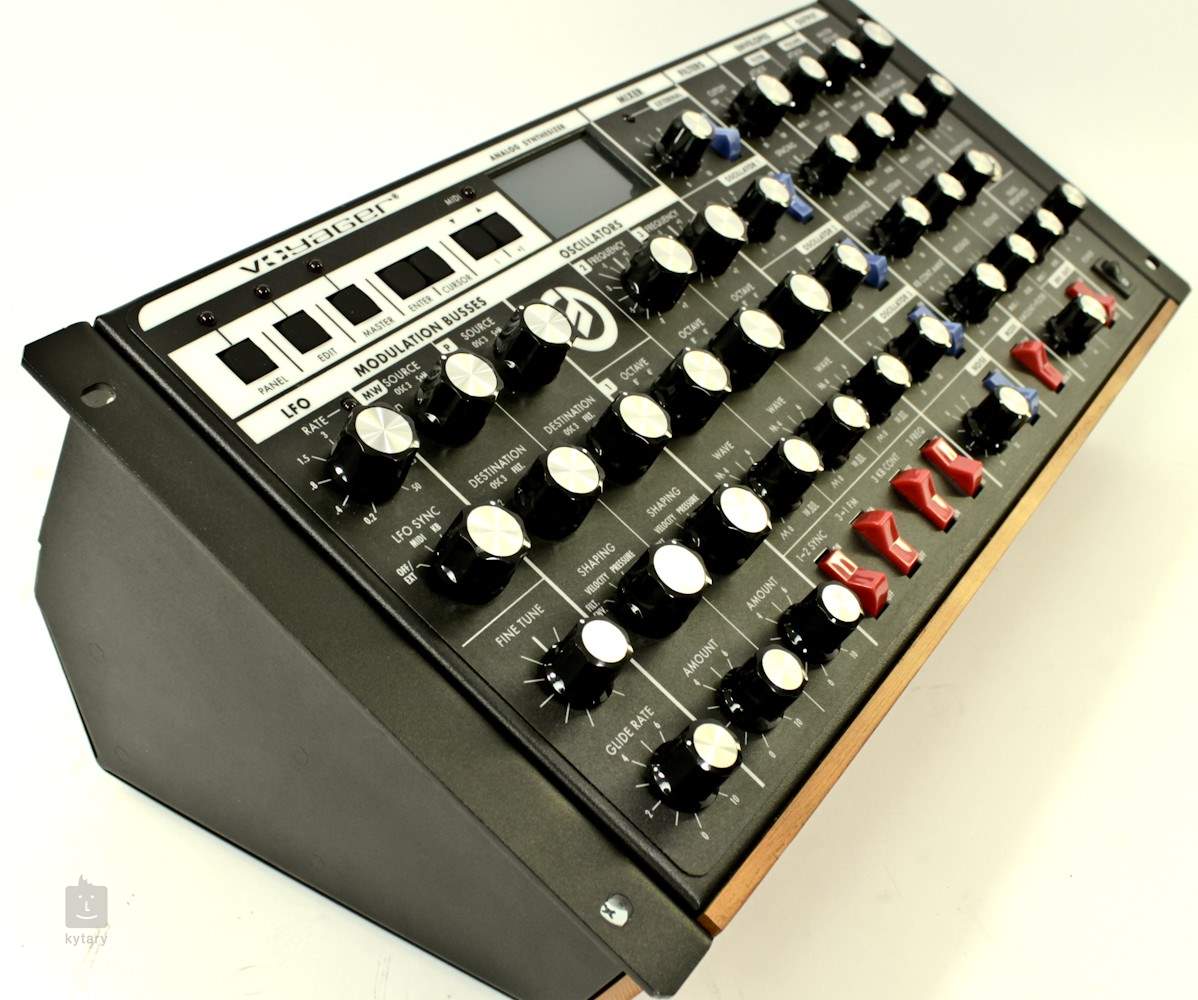 MOOG Minimoog Voyager Rack Mount Edition Analogue Synthesizer 