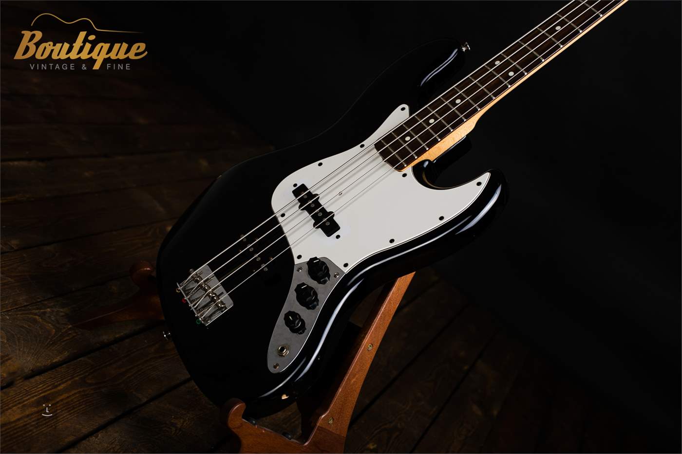 Squier jazz outlet bass japan