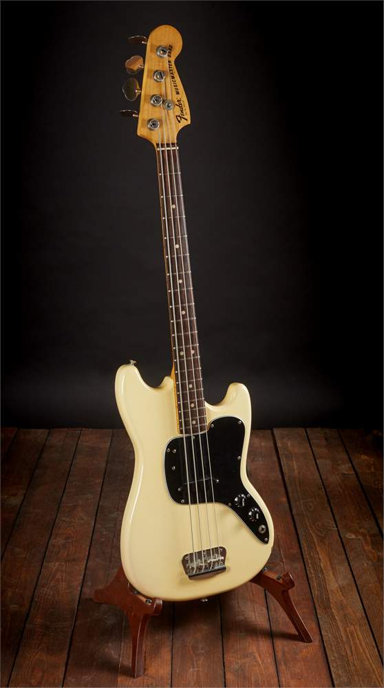 1976 fender deals musicmaster bass