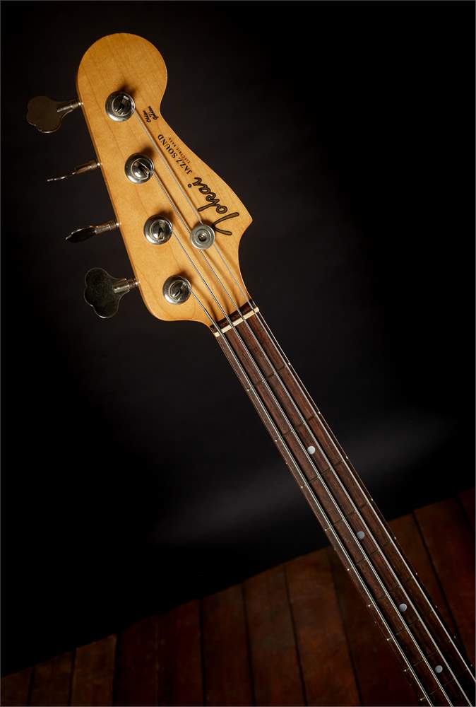 Tokai jazz online bass