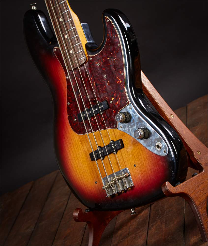 Fender jazz clearance bass vintage 62
