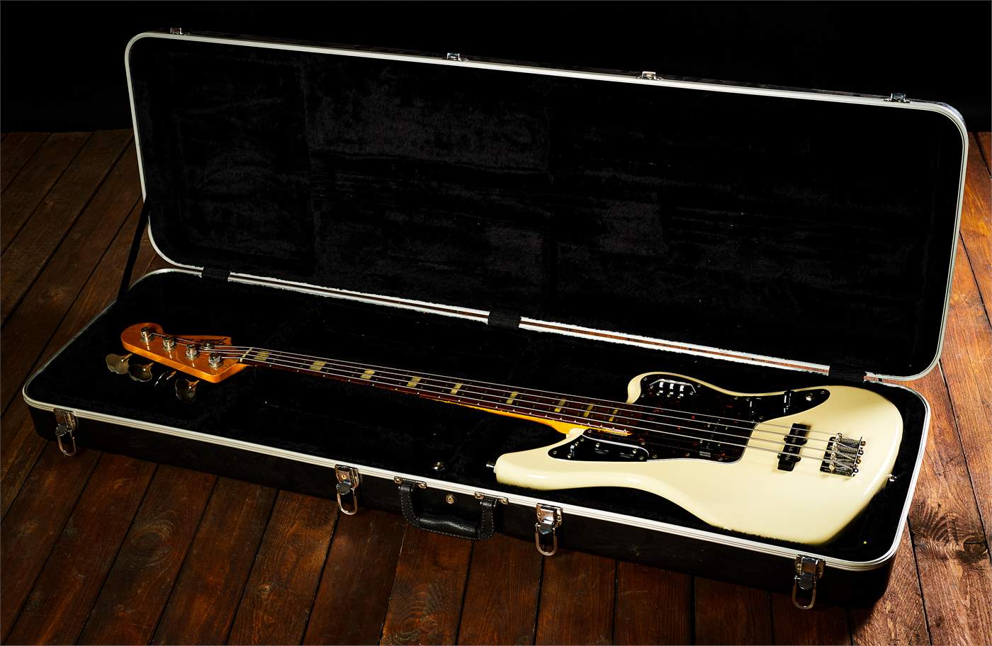 Mij deals jaguar bass