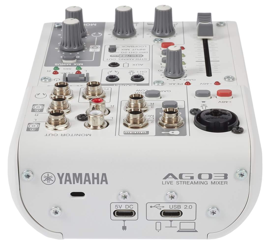 YAMAHA AG03 MK2 WH LSPK Home Recording Package | Kytary.ie