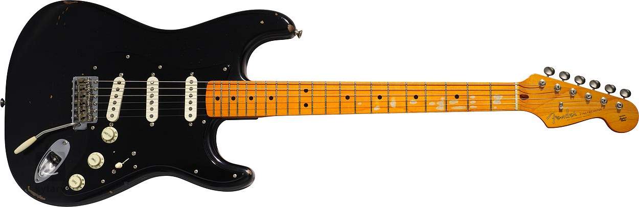 fender black stratocaster gilmour