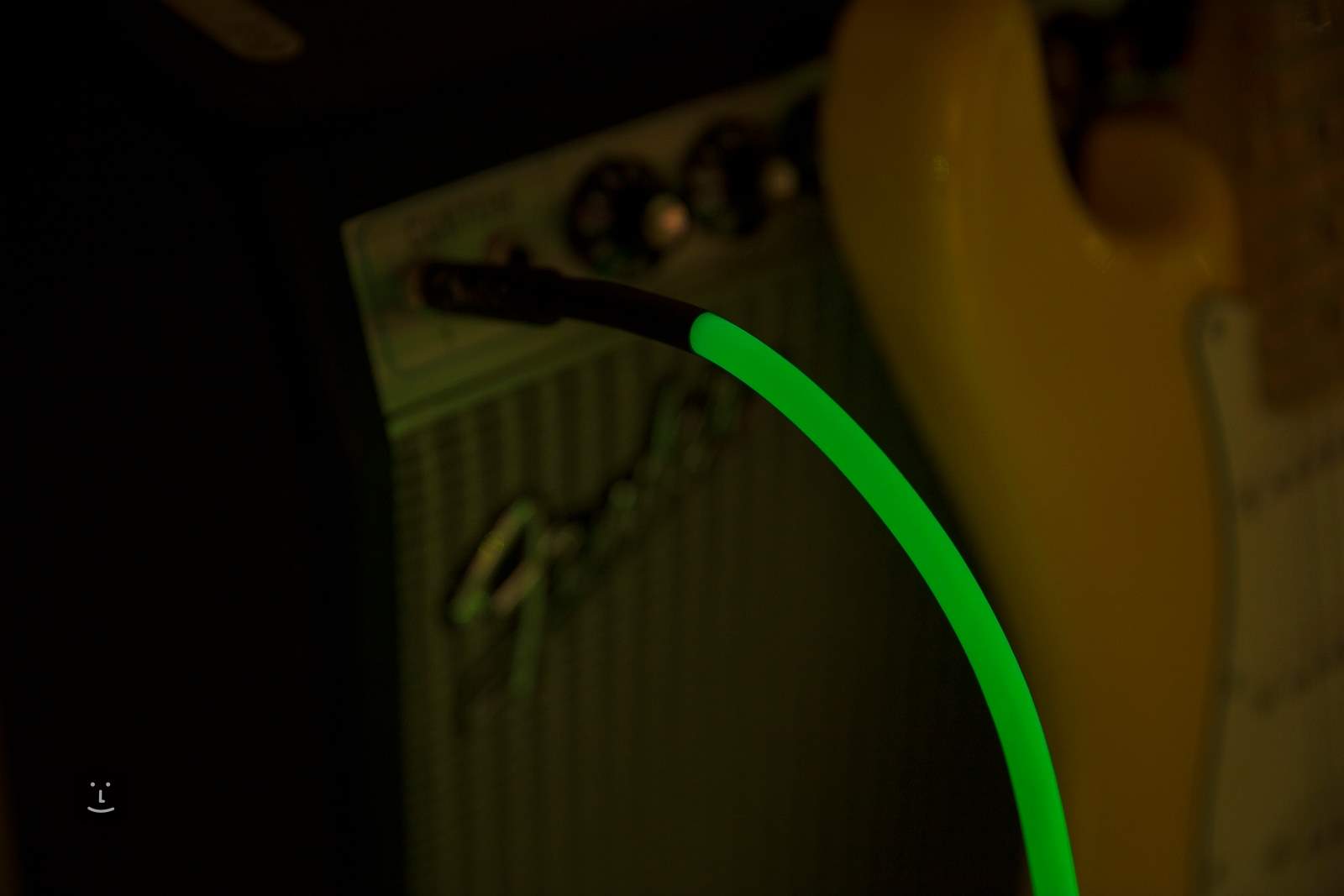 fender glow in the dark cable