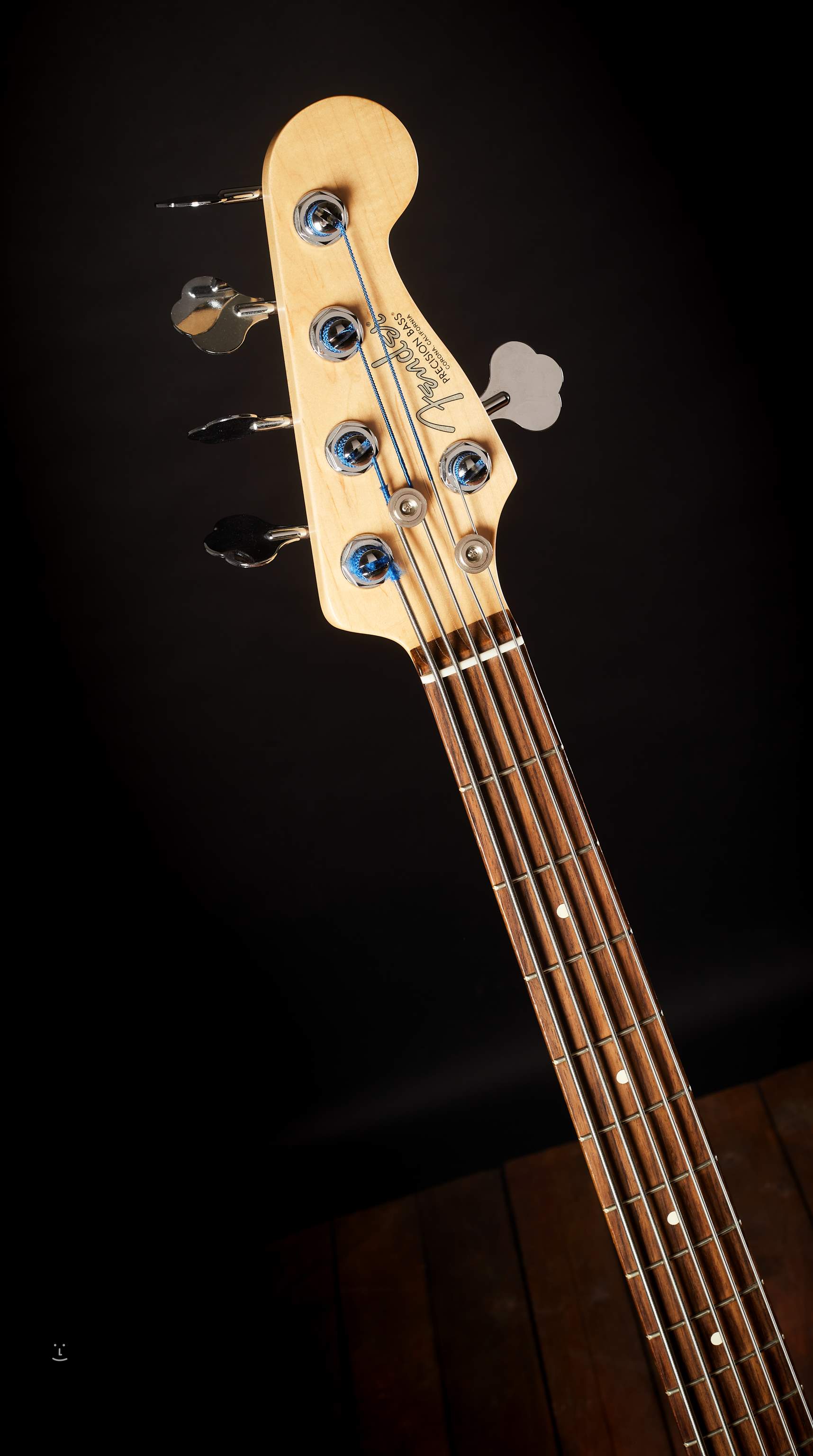 2019 fender precision bass