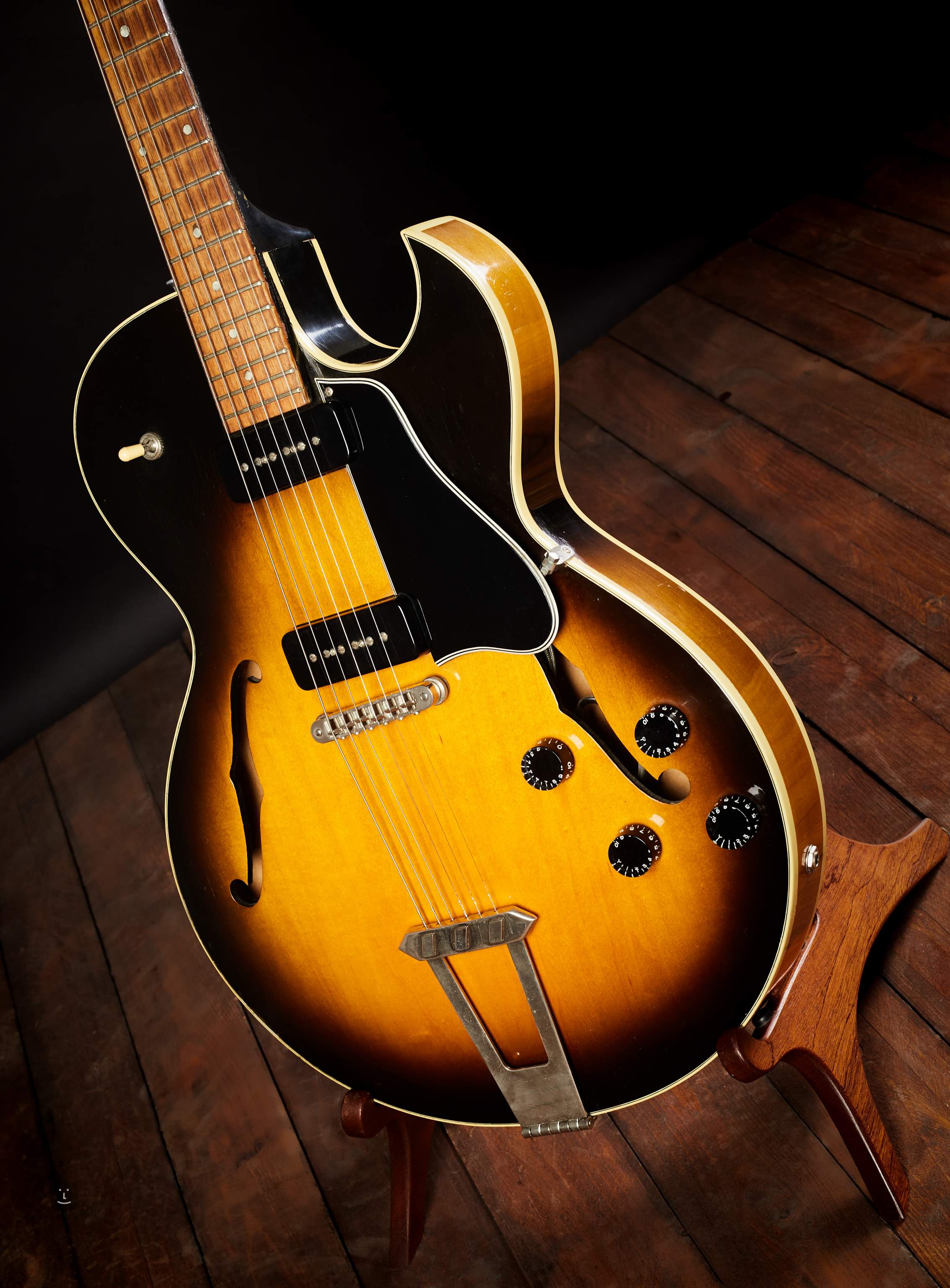 gibson es 135 sunburst