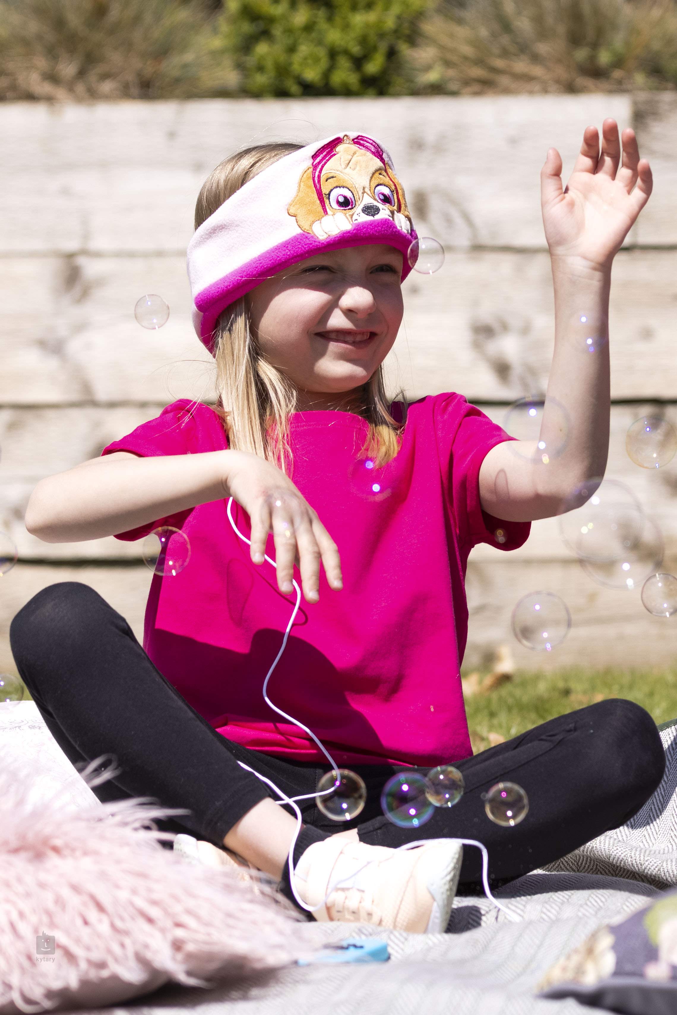 OTL Paw Patrol Skye Kids Audio Band Headphones Headphones Kytary.ie