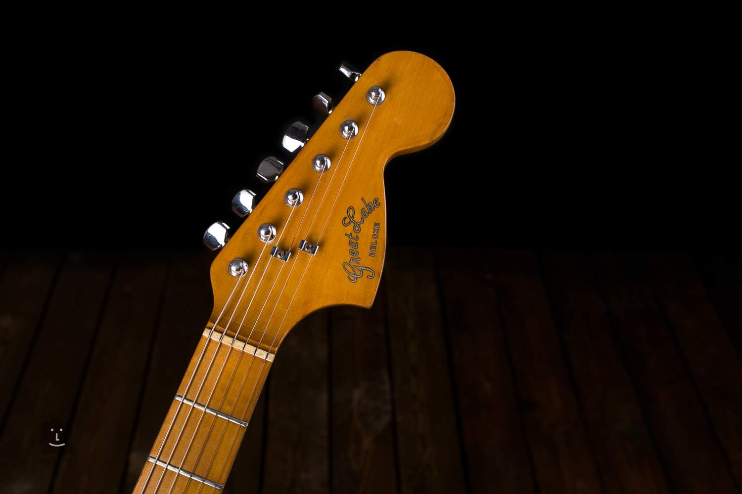 LAKEGUITARビンテージギター Amazon | Vintage(ヴィンテージ) エレキギター V6MRLB / LAGUNA