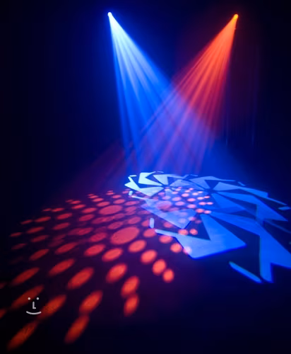 Chauvet Q-Spot™ 150 LED - sleva se vztahuje na poslední kus skladem!!!  - 