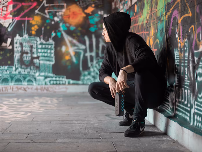 LAMAX Street2 - Przenośny głośnik bezprzewodowy