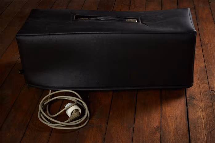 Fender Bassman 100 Silverface 220V - Wzmacniacz lampowy do gitar basowych