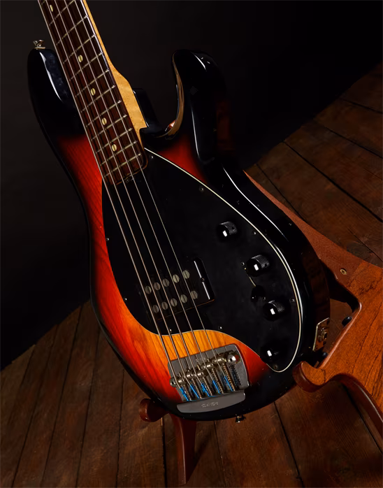 Music Man 1991 Stingray 5 Vintage Sunburst - Elektryczna gitara basowa