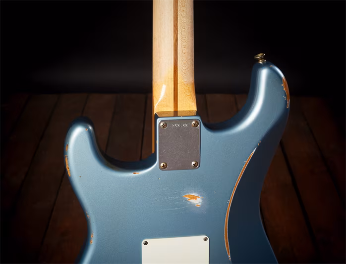 Fender Custom Shop 2008 Custom Shop Stratocaster Ice Blue Metallic Heavy Relic - Gitara elektryczna