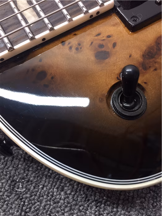 ESP LTD EC-1000 BP BLKNB (używane) - Gitara elektryczna