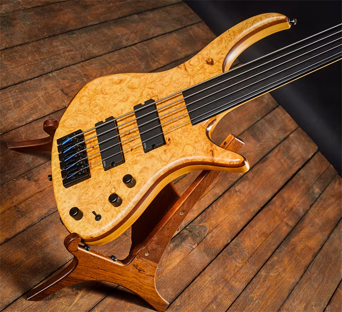 AV Basses 2011 AV1-5 Fretless - Elektryczna gitara basowa bezprogowa