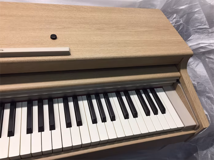 Roland RP701-LA (używane) - Fortepian cyfrowy