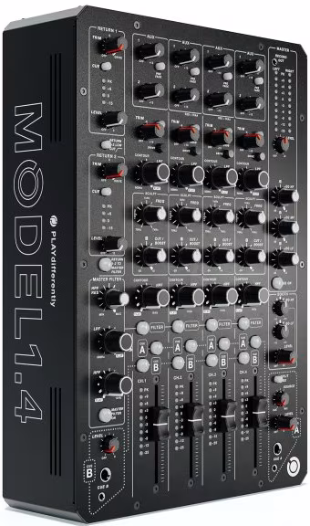PLAYdifferently MODEL 1.4 - Analogowa konsoleta mikserska