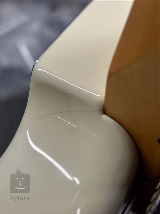 Fender Standard Stratocaster MN OW (uszkodzone) - Gitara elektryczna