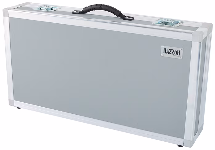 Razzor Cases FUSION Pedalboard 800x400  - Pedal board