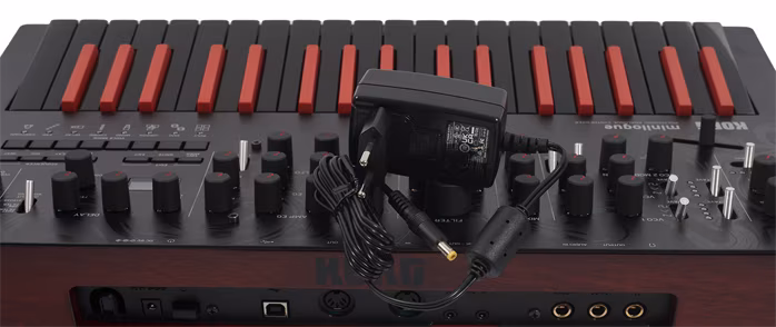 Korg Minilogue Bass - Sintetizator