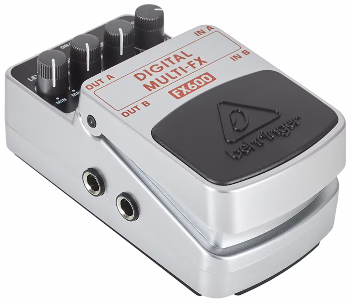 Behringer FX600 (neambalat) - Efect chitară