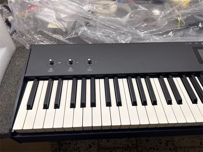 Studiologic SL88 GRAND (utilizate) - USB/MIDI keyboard
