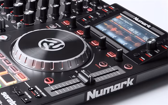 Numark NV II - DJ kontrolér