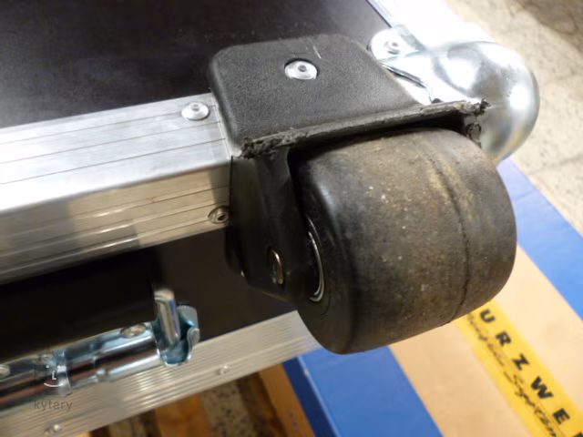 Transport-case Flight Case 88 (použité) - Klávesový kufor