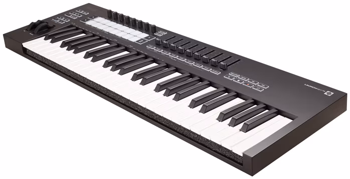 Novation Launchkey 49 MK3 (rozbalené) - USB/MIDI keyboard