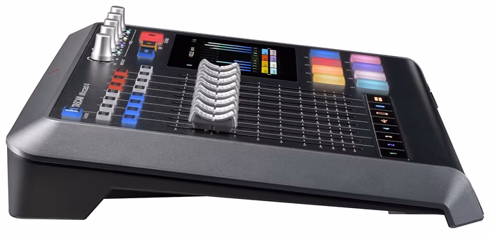 Tascam MIXCAST 4 - Multistopový rekordér