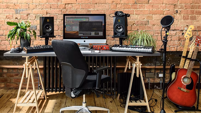 Focusrite Clarett+ 4Pre - USB zvuková karta