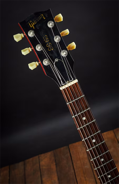 Gibson 1997 ES-135 Cherry - Semiakustická gitara