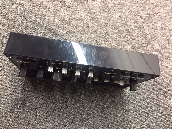 Korg Volca Kick (použité) - Analogový kick syntezátor 