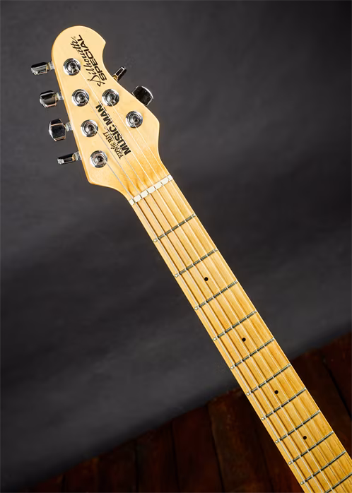 Music Man 2010 Silhouete Special Hardtail USA Candy Apple Red - Elektrická gitara