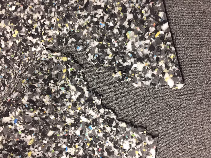 Pyramid Molded Foam HD5mm FST (poškodené) - Absorpčný panel