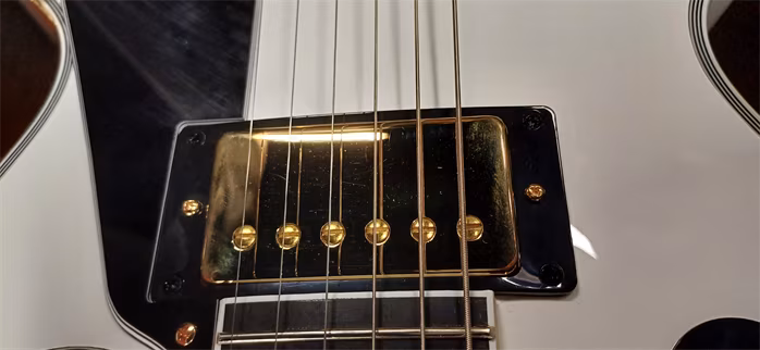 Epiphone Les Paul Custom Alpine White (použité) - Elektrická gitara