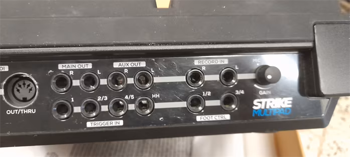 Alesis Strike Multi Pad (použité) - Sampling pad