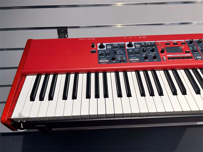 Nord Piano 5 73 (použité) - Prenosné digitálne stage piano