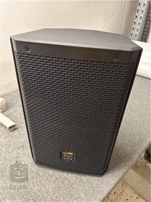 Electro-Voice ZLX-8P G2 (použité) - Aktívny reprobox