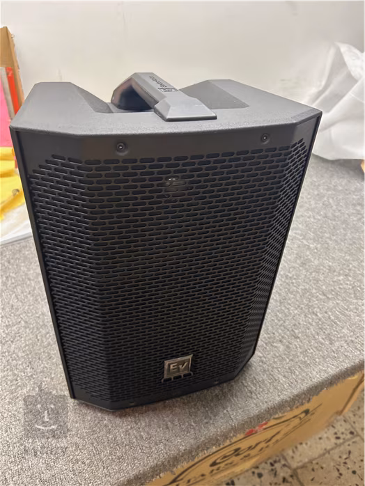 Electro-Voice EVERSE 8 (použité) - Aktívny reprobox