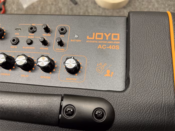 Joyo AC-40S (použité) - Kombo na akustické nástroje