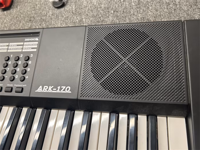 Fox K170 (poškodené) - Klávesy bez dynamiky