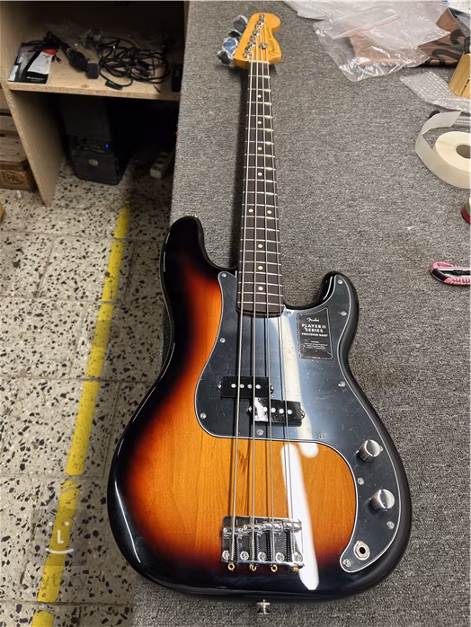 Fender Player II Precision Bass RW 3TS (poškodené) - Elektrická basgitara