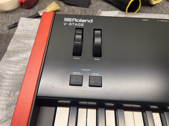 Roland V-STAGE 88 (rozbalené) - Prenosné digitálne stage piano, organ, syntezátor