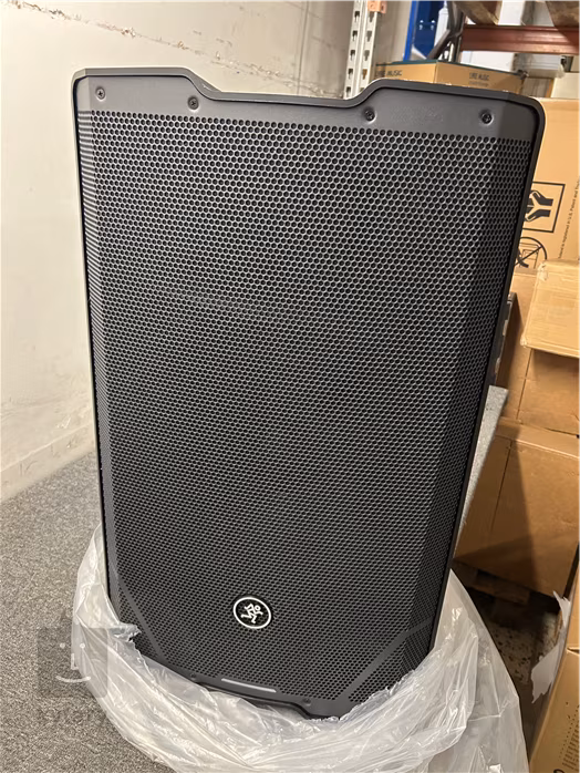 Mackie SRT215 (použité) - Aktívny reprobox