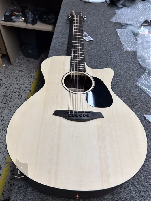 Furch Violet Gc-ER Master's Choice CNR Active (použité) - Elektroakustická gitara