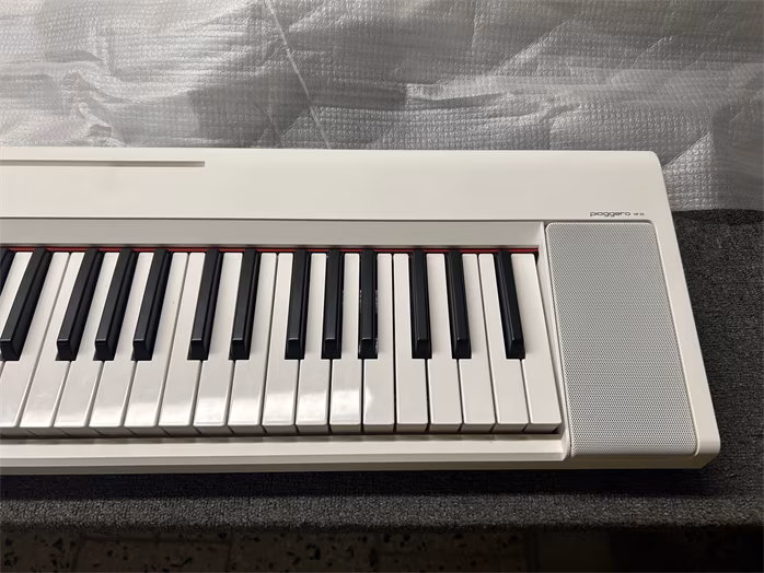 Yamaha NP-35 WH (použité) - Prenosné digitálne stage piano